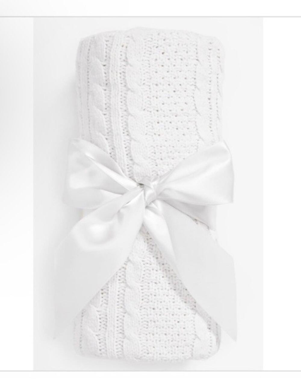 Nordstrom Baby New with tags Nordstrom Baby Cable Knit Blanket White NWT